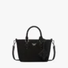 Bolso Aren Shopper de nailon reciclado y cuero con estampado Monogram Bolso Aren Shopper de nailon reciclado y cuero con estampado Monogram