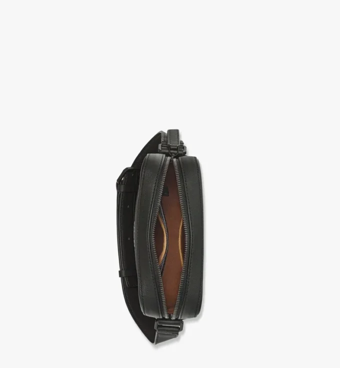 Bolso bandolera Klassik Crossbody en piel con Maxi Monogram Bolso bandolera Klassik Crossbody en piel con Maxi Monogram