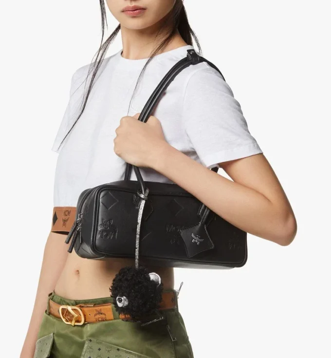Bolso de hombro Aren East West en piel Maxi Monogram