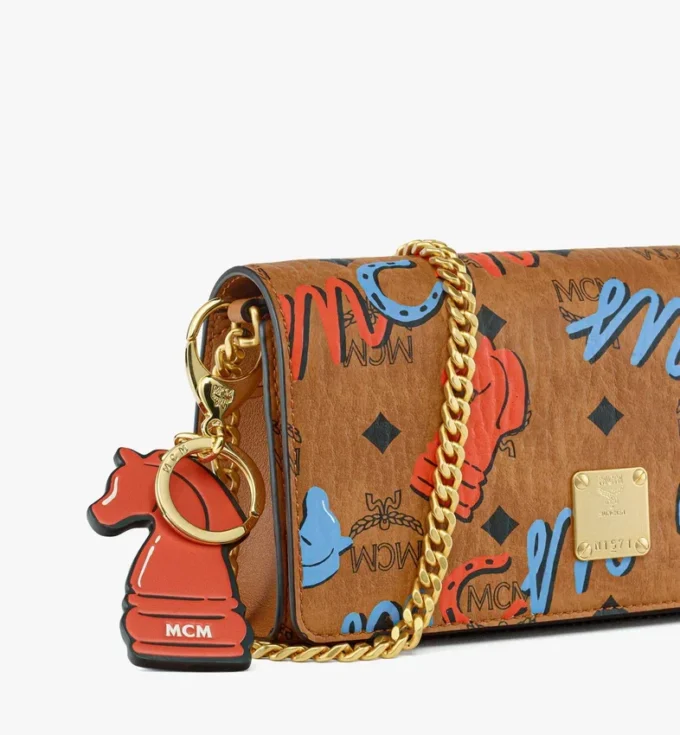 Bolso de hombro con cadena Aren del Año del Caballo en Visetos Bolso de hombro con cadena Aren del Año del Caballo en Visetos