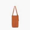 Bolso Himmel Shopper en piel con logotipo en relieve Bolso Himmel Shopper en piel con logotipo en relieve