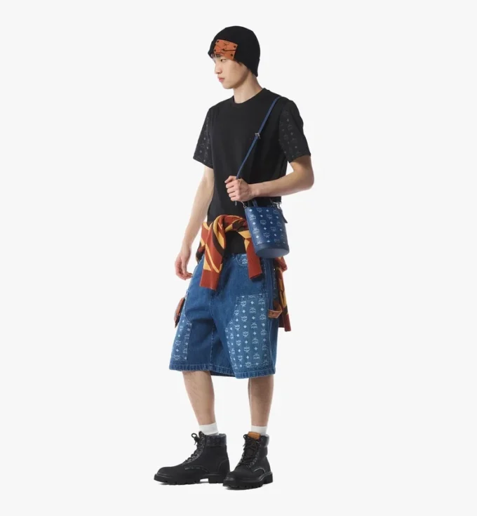 Bolso tipo cubo Aren en Visetos Bolso tipo cubo Aren en Visetos