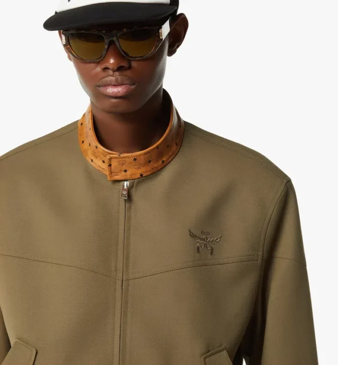 Chaqueta de sarga de lana y cuero con estampado Monogram Chaqueta de sarga de lana y cuero con estampado Monogram