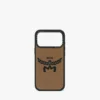 Funda para iPhone 17 Pro Max con impacto de logotipos de MCM y Casetify Funda para iPhone 17 Pro Max con impacto de logotipos de MCM y Casetify