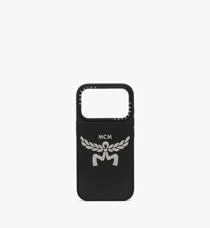 Funda para iPhone 17 Pro MCM X Casetify Logo Impact Funda para iPhone 17 Pro MCM X Casetify Logo Impact