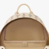 Mochila Stark con tachuelas laterales en Visetos