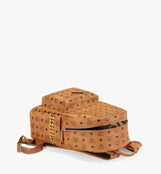 Mochila Stark con tachuelas laterales en Visetos