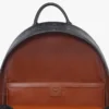 Mochila Stark con tachuelas laterales en Visetos