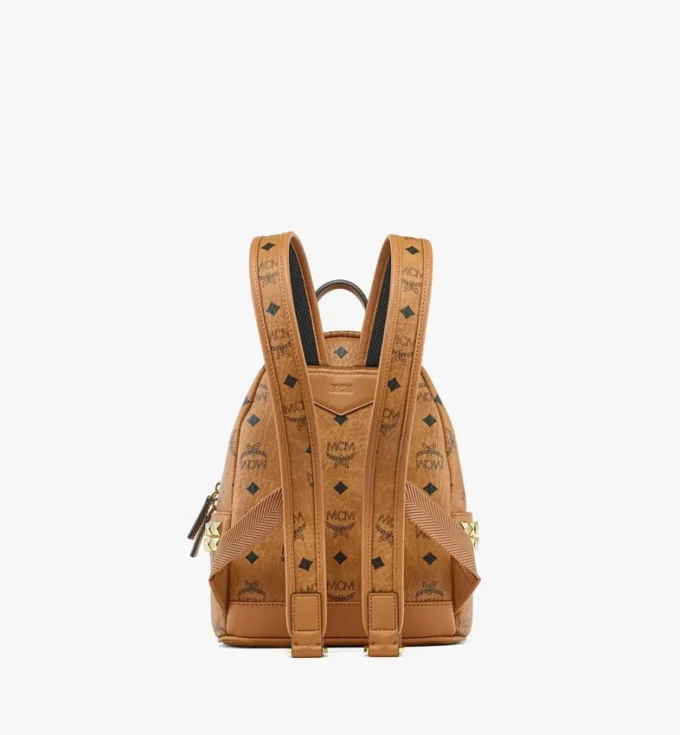 Mochila Stark con tachuelas laterales en Visetos