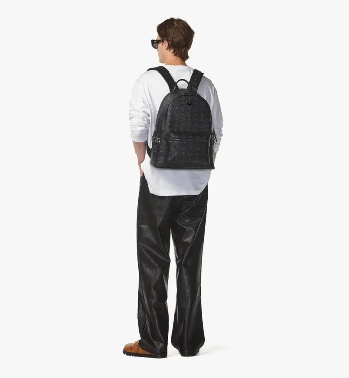 Mochila Stark con tachuelas laterales en Visetos