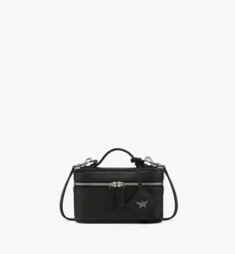 neceser aren en piel con motivo maxi monogram 1 330x357 - Neceser Aren en piel con motivo Maxi Monogram